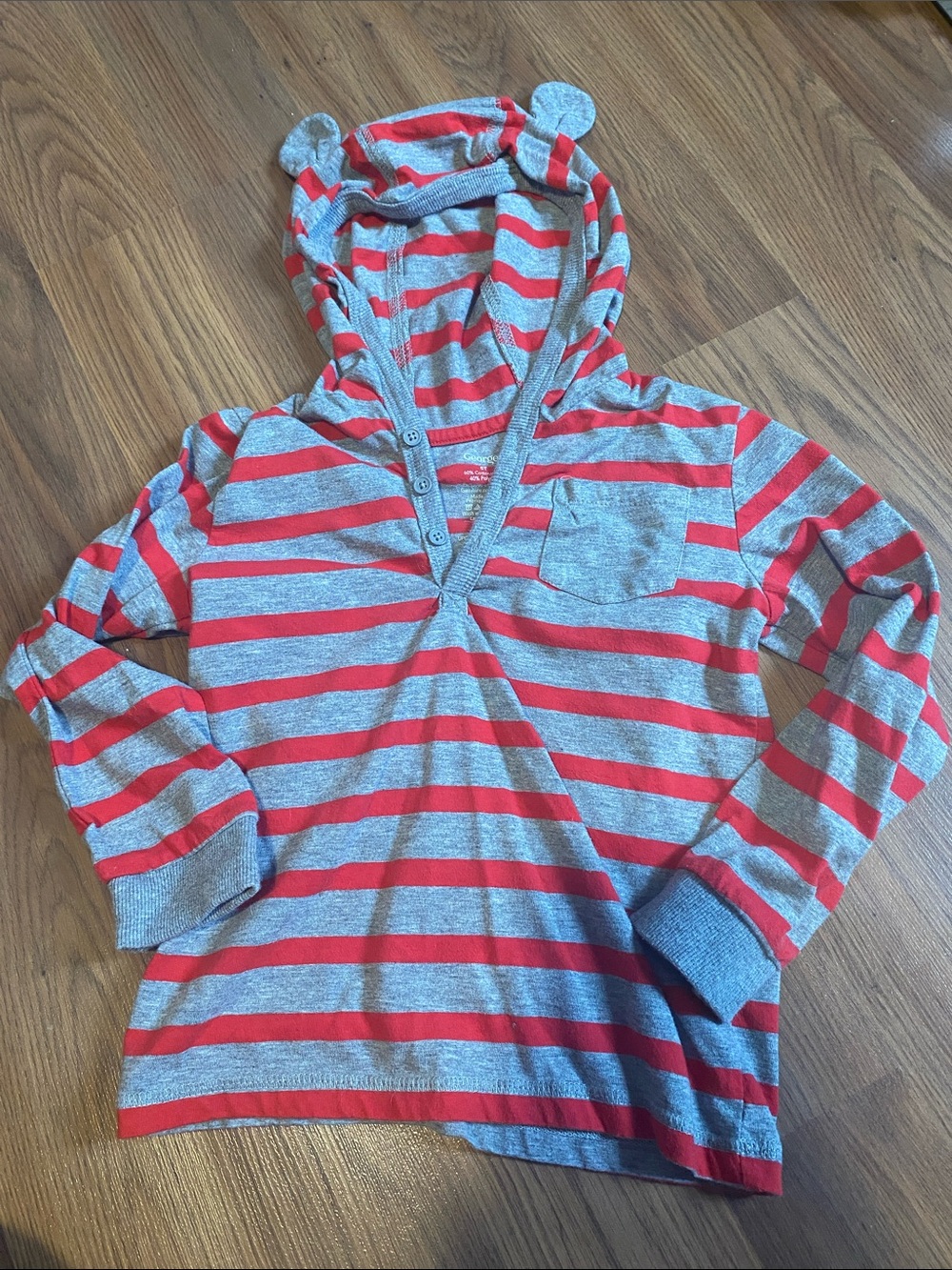 ✨8/$10. George. Children's Red & Gray Striped Hooded Top. 5T